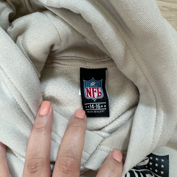 Little Boys NFL hoodie size Medium - Picture 4 of 4
